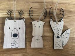 Set 3 Wood Nordic Winter Animal Decorations - Scandi Christmas Tree - thumbnail 1