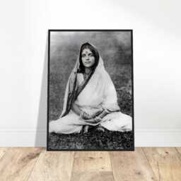 Sri Anandamayi Ma Wooden Framed Photo - Spiritual Home Wall Decor - thumbnail 2
