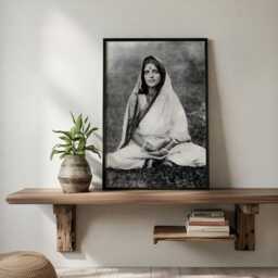 Sri Anandamayi Ma Wooden Framed Photo - Spiritual Home Wall Decor - thumbnail 1
