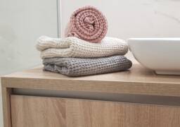 Waffle Linen Bath Towel, Natural Linen-Cotton Blend, Home Spa - thumbnail 1