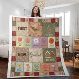 Personalized Mom To Grandma Quilt - Custom Family Name Flower Blanket Gift - thumbnail 3