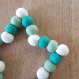 Mistletoe Inspired Felt Ball Star Tree Topper, Wool Beads Shaped Into A Christmas Decoration. White, Rainbow, Custom Colours - thumbnail 3