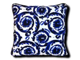 Painted Baroque Fashion Fabric Pillow - Blue/White