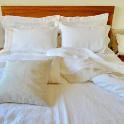 Queen/King Size Bed Sheet Set, Flat & Pillowcases Natural Grey Hem 14 cm Shabby Chic Decor Wedding/Christmas Gift White - thumbnail 3