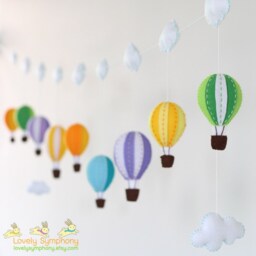 Handmade Felt Hot Air Balloon Garland - Baby Nursery Decor - thumbnail 2