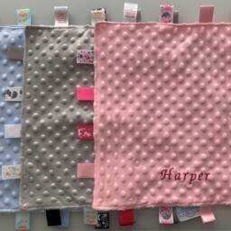 Personalised Baby Taggy Blanket - Embroidered Name & Cats 35cm X Comforter Blanket - thumbnail 3