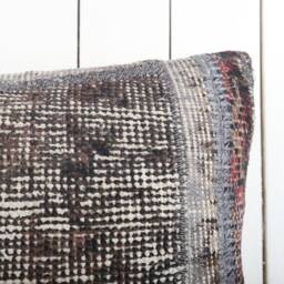 Handmade Vintage Turkish Kilim Pillow Cover - 16x24 - thumbnail 3