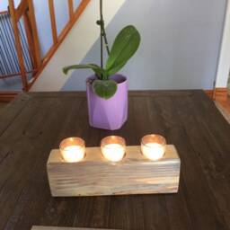 Wood Candleholder - thumbnail 2