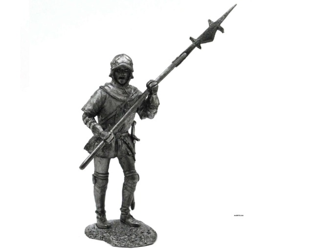 Tin 54mm English Infantryman 15Th Century Metal Figurine 132 Scale - image 1