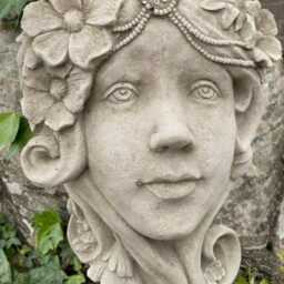 Art Deco Lady Wall Planter Statue - Reconstituted Stone Outdoor Garden Ornament - thumbnail 3