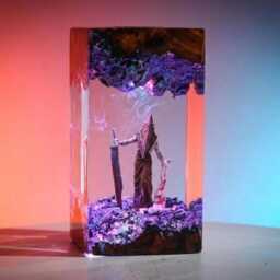 New Pyramid Horror Resin Lamp - Led Nightmare Figure Creepy Decor Handmade Art Gift For Fans - thumbnail 2