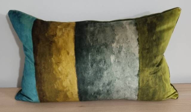 Designers Guild Rayure Chinoise Alchemilla & Omega Velvet Cushion Cover 35x55 cm - image 1