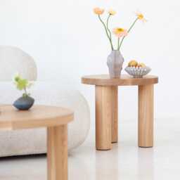 Sk3 Round Oak Coffee Tables - Solid Wood With Turned Legs Nesting Set Or Singles Handmade & Elegant - thumbnail 1