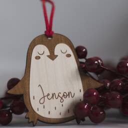 Cute Wood Wooden Personalised Penguin Christmas Decoration Ornament Childrens - thumbnail 3