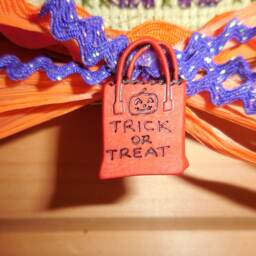 Miss Witchy & Kitty Wall Hanging - thumbnail 4