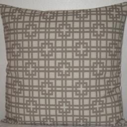 "Contemporary Decorative Pillow Cover in 20 ""x 20" - thumbnail 2