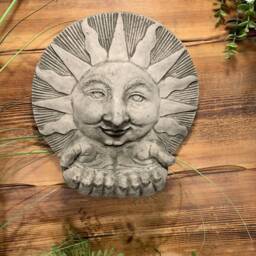 stone Garden Sun With Hands Bird Feeder Wall Hanging Plaque Ornament - thumbnail 3