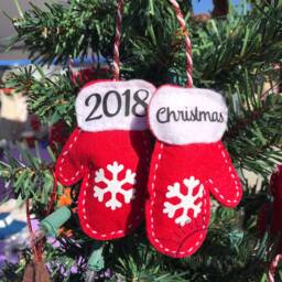 Red Felt Glitter Snowflake Mittens Christmas Tree Ornament - thumbnail 2