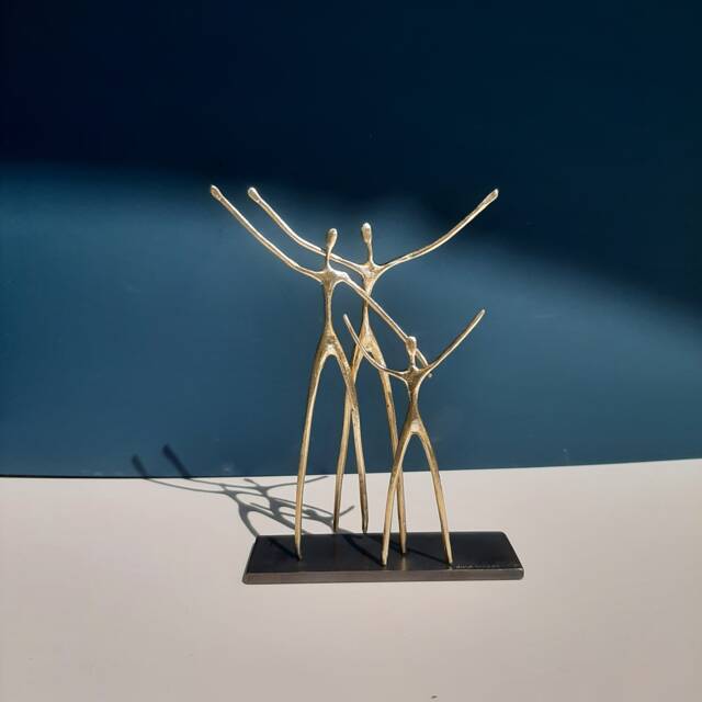 "Handmade Bronze Sculpture " - image 1