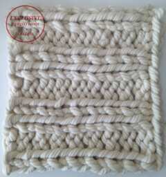 Chunky Merino Blanket Baby Prop Wool Throw Newborn Photo Arm Knit Super Bulky Giant Jumbo Yarn Posing Photography Layer 18x20 in Ivory White