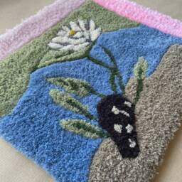Moderntapestry, Wall Rug, Home Decor, Lotus Flower Design, Tufted Hanging Carpet, Wall Rug - thumbnail 2