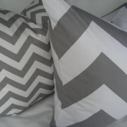 Gray & White Chevron Pillow Cover, Cotton Zig Zag Throw Cushion - thumbnail 3