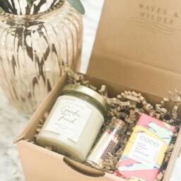 Cornish Soy Candle Gift Box With Artisan Chocolate. Thank You Teach - thumbnail 2