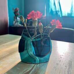 Handmade Fused Glass Jeans Pocket Vase - Novelty Butt - thumbnail 3