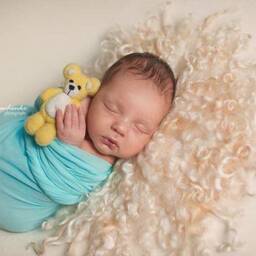 Felted Wool Layer - Curly Wool Felt Blanket Basket Stuffer Cream Layer Photo Prop Baby Photography Props Newborn - thumbnail 3