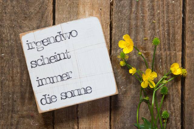 "Saying Plate Wooden Sign Holiday Home Decoration Maritime Text ""Somewhere..."