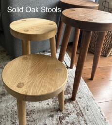 Wooden Side Table 3-Legged Plant Stand/3 Legged Stool