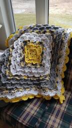 Beautiful, Cheery Baby Blanket - thumbnail 3
