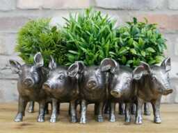 Pig Planter Handmade Industrial Rustic Forged Freestanding Flower Bed Pub Garden Pot