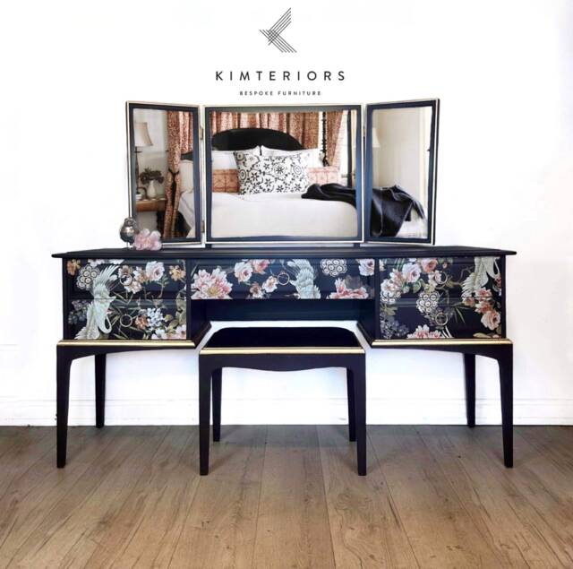 Black & Gold Chinoissrie Stag Dressing Table - image 1
