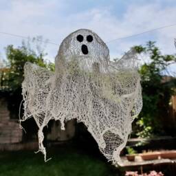 Ghostly Garland, Ghoul Ghost Garland, Halloween Wall Decor, Scary Decor/Floating Ghosts - thumbnail 4