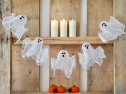 Ghostly Garland, Ghoul Ghost Garland, Halloween Wall Decor, Scary Decor/Floating Ghosts - thumbnail 1