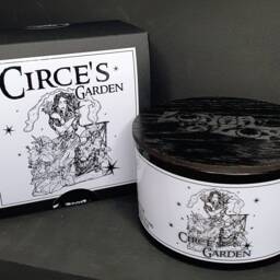 Circe Green Witch Candle, Greek Mythology Goddess Gift, Madeline Miller Bookish Unique Citrine Crystal Gift - thumbnail 4
