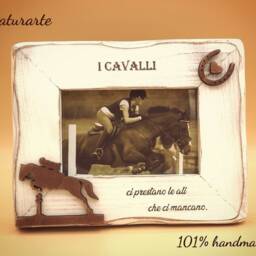 "Picture Frame ""Jumping" - thumbnail 2