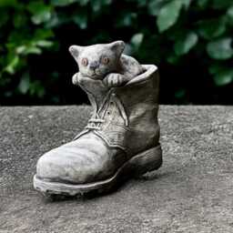 Stone Kitty Sculpture Concrete in Boots Statue Outdoor Pet Ornament Cement Animal Figure Handmade Cat Decor Kitty Lover Gift Yard Art - thumbnail 3