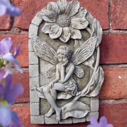 Reconstituted Stone Garden Pair Of Flower Fairy Wall Plaques - thumbnail 3