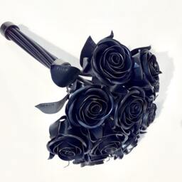 steel Rose Bouquet 11Th Anniversary Metal Flower Sculpture - thumbnail 3