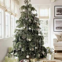 Faux Sheepskin Christmas Tree Skirt - Shaggy Fur Pelt Rug - thumbnail 3