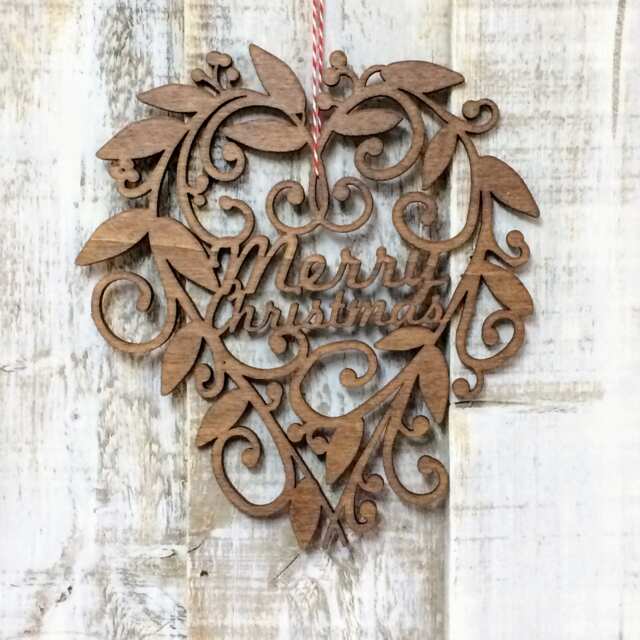 Wooden Heart Christmas Wreath - Mistletoe Decoration - image 1