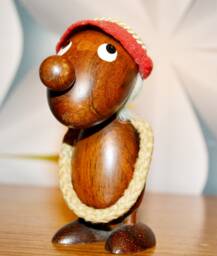 Vintage Wooden Figurine From The 1960S - thumbnail 1