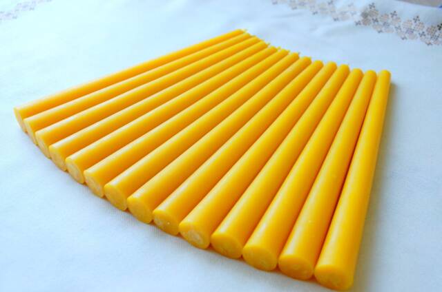 Taper Candles, Candle Taper, Beeswax Taper Candles, 9???/0.8??? Candles, Beeswax Tapers, Pure Tapers - image 1