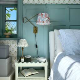 The Hector - Bedside Table - With A Reeded Front & Wavy Trim Top - thumbnail 2