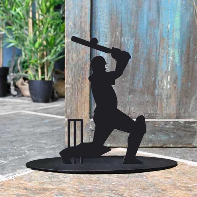 Iron Cricket Player Door Stop, Sports Fan Home Decor - image 1