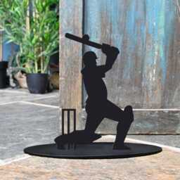 Iron Cricket Player Door Stop, Sports Fan Home Decor - thumbnail 1