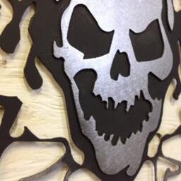 "Metal Skull Checkered Flag Wall Hanging, Winners Circle, Grim 15.5"" X 10.5" - thumbnail 4