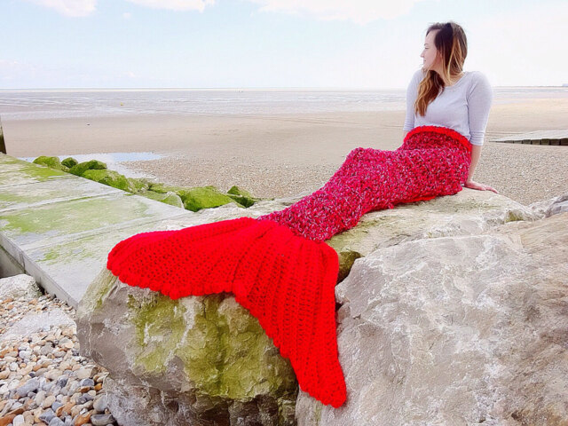 Crochet Mermaid Tail Blanket, Chunky Snuggle Sack, Cosy Gift - image 1